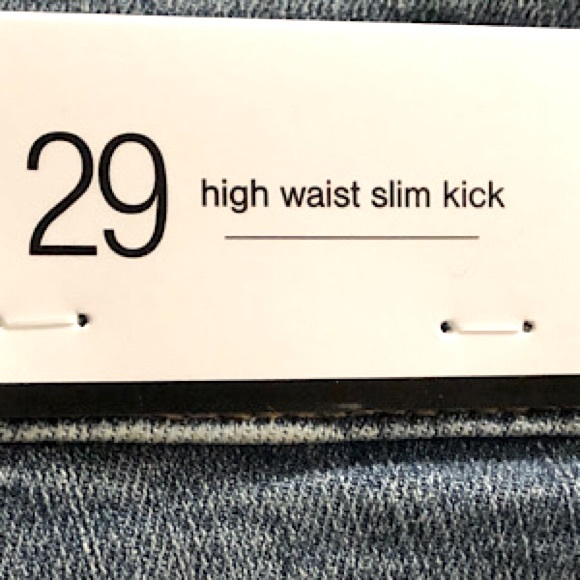 “NEW” 7 For All Mankind High-Rise Slim Kick Jean - Picture 6 of 7